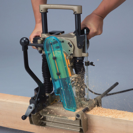 MAKITA 7104L ESCOPLEADORA DE CADENA