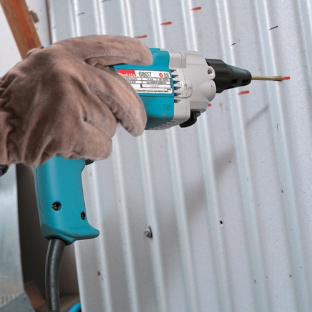 MAKITA 6807 ATORNILLATEUR 500W 2 VITESSES
